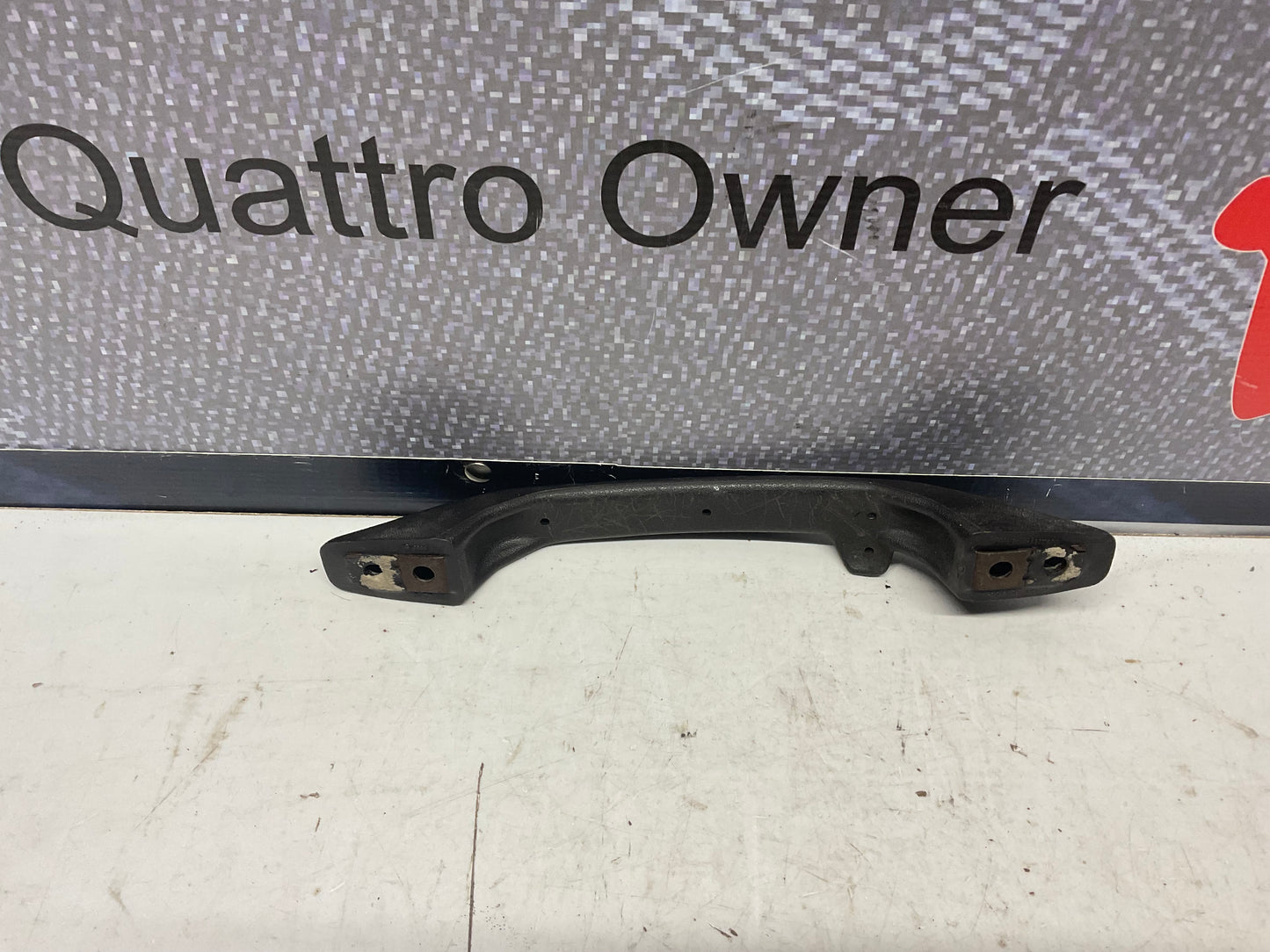 Grab Handle Brown  321857607B  B2