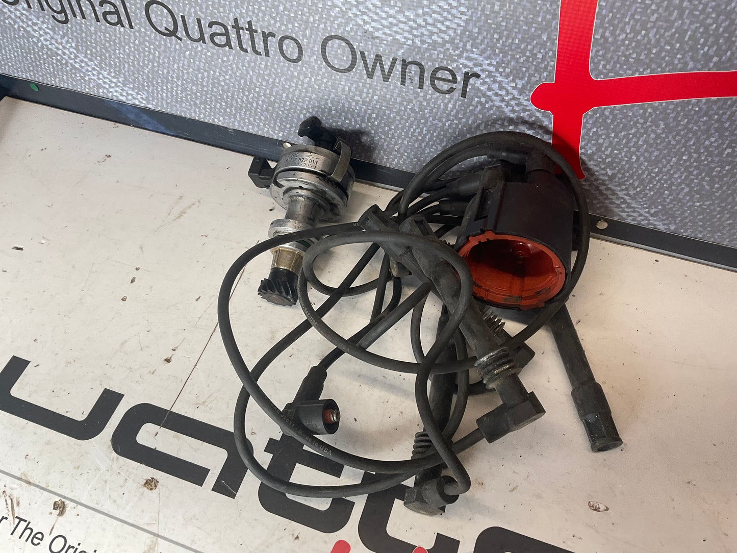 Ignition Distributor Cap Wires 034905205J  7A  B3  20V