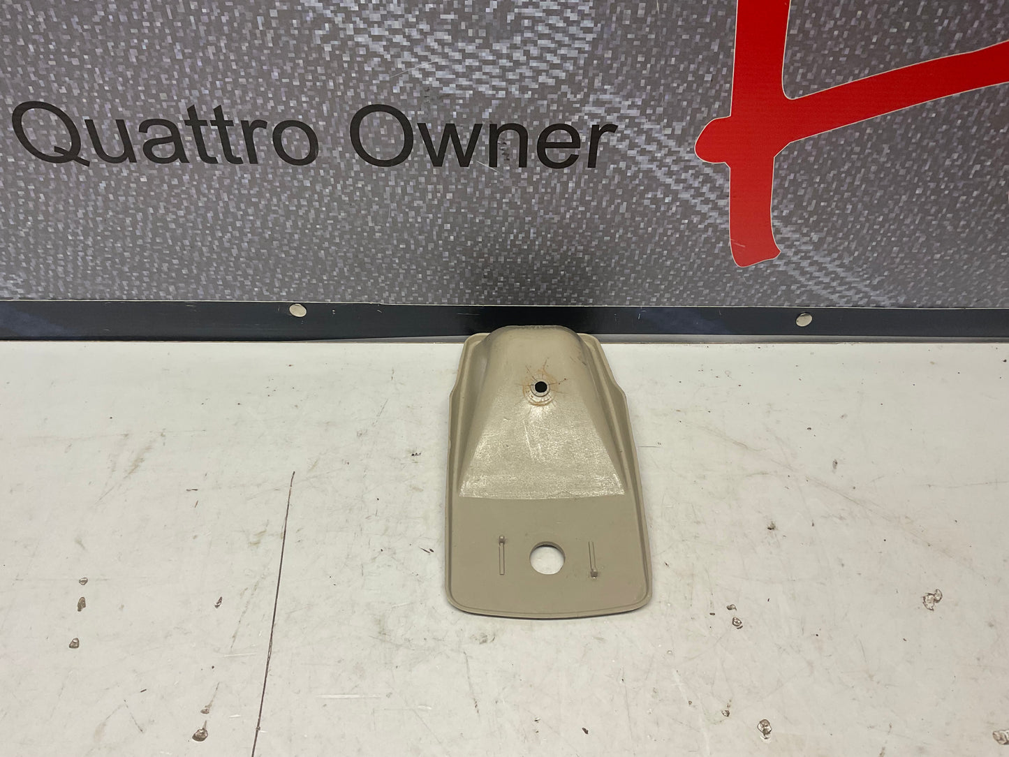 Manual Sunroof Trim Plate 855877433  B2  URQ