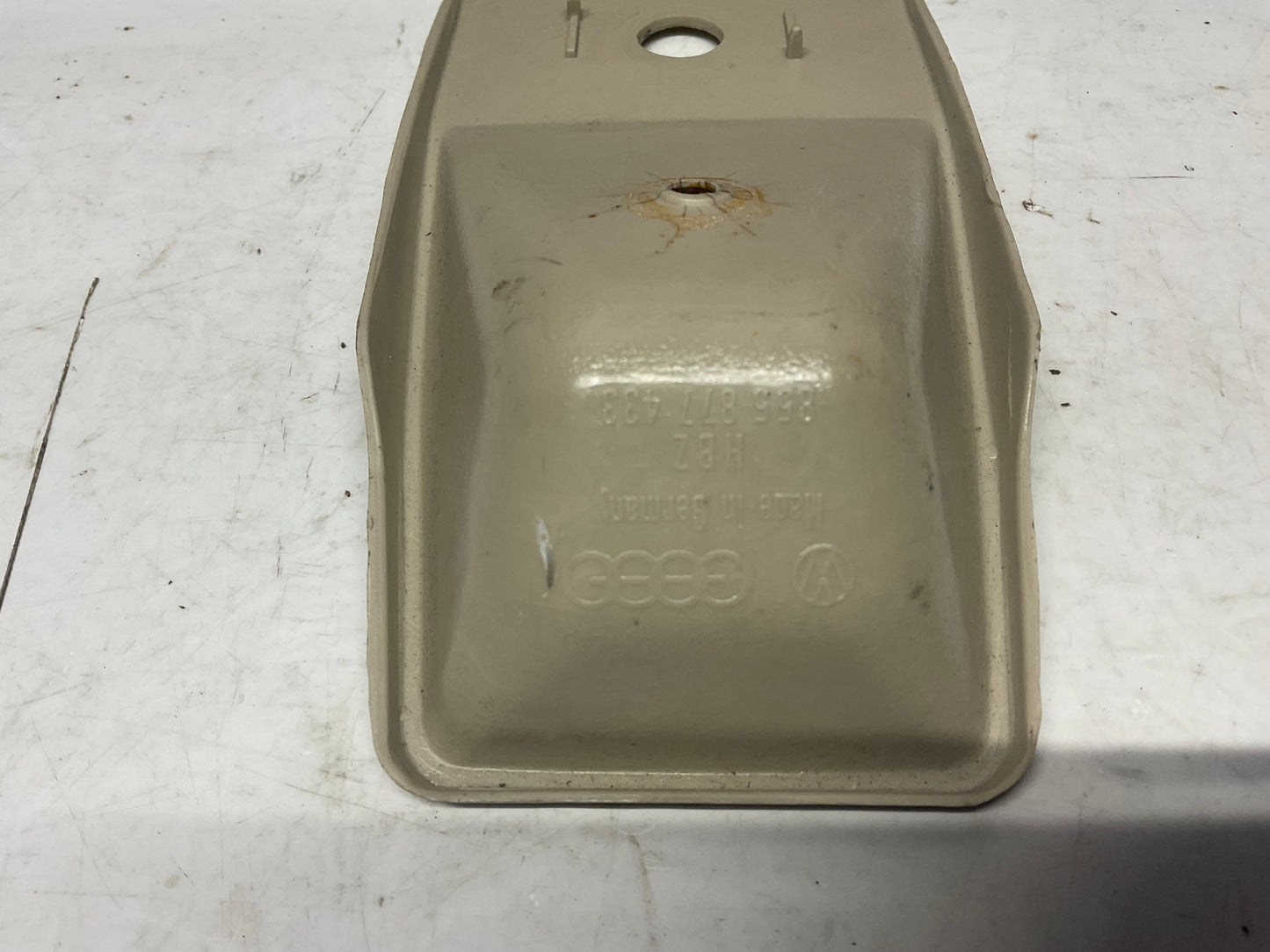 Manual Sunroof Trim Plate 855877433  B2  URQ