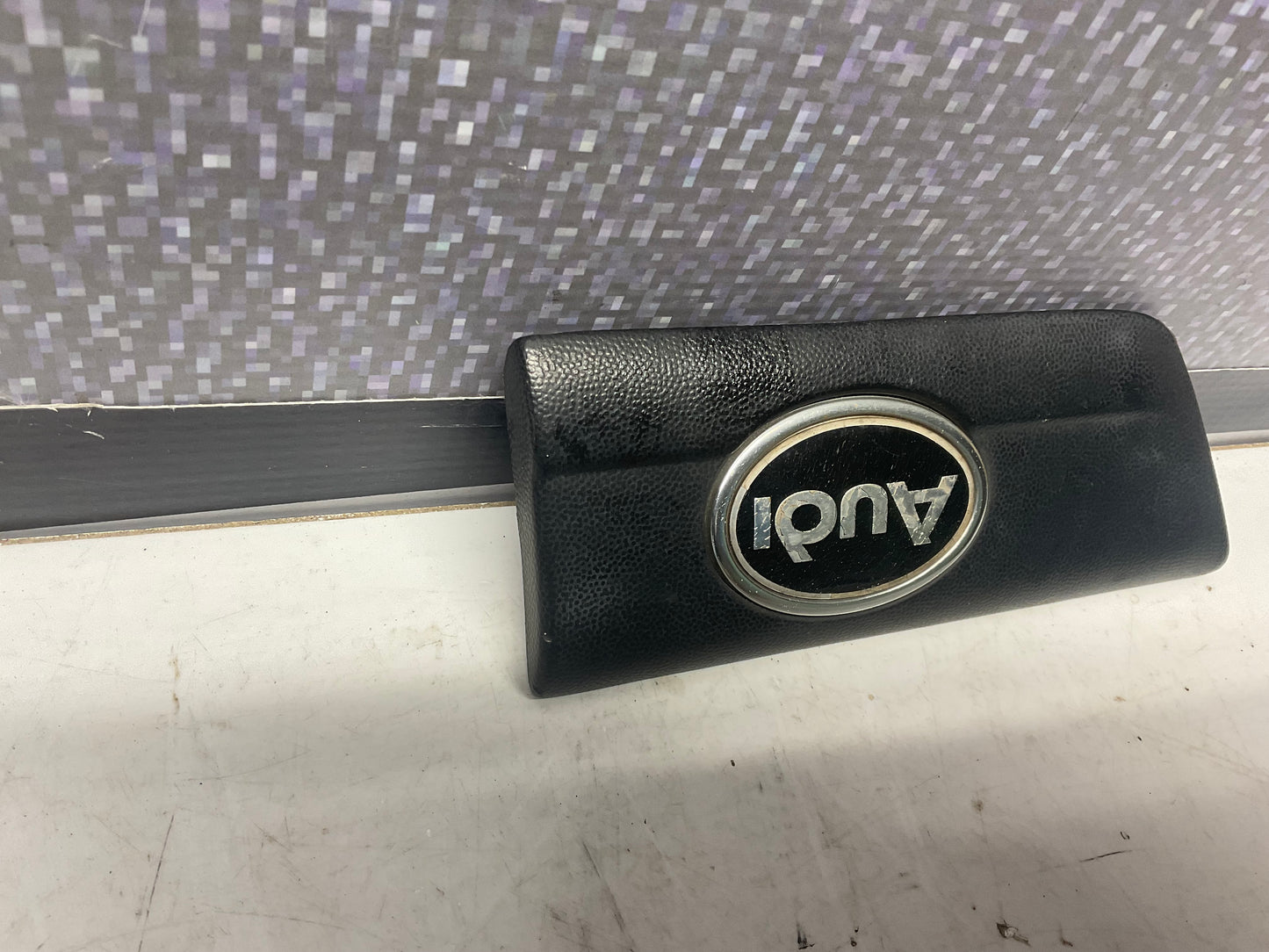 Driver Fender Arch Trim Moulding Left  4A0853971  C4  UrS4