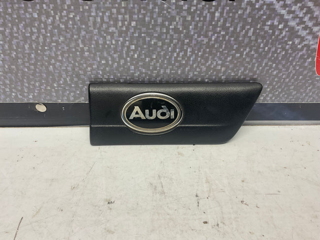 Passenger Fender Arch Trim Moulding Right  4A0853972  C4  UrS4