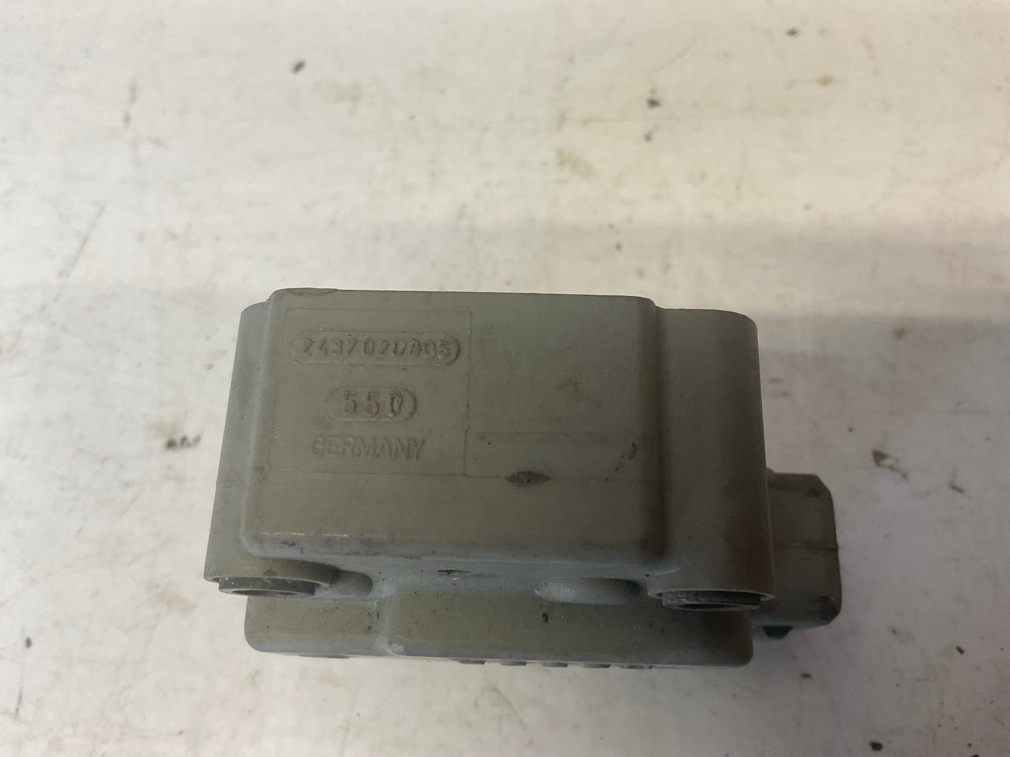 Fuel Pressure Regulator EHA Bosch 034133482