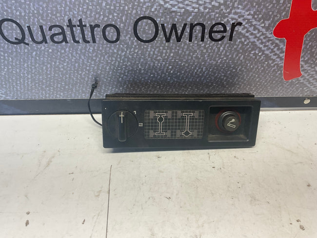 Center Console Differential Lock & Lighter 447919214A  C3