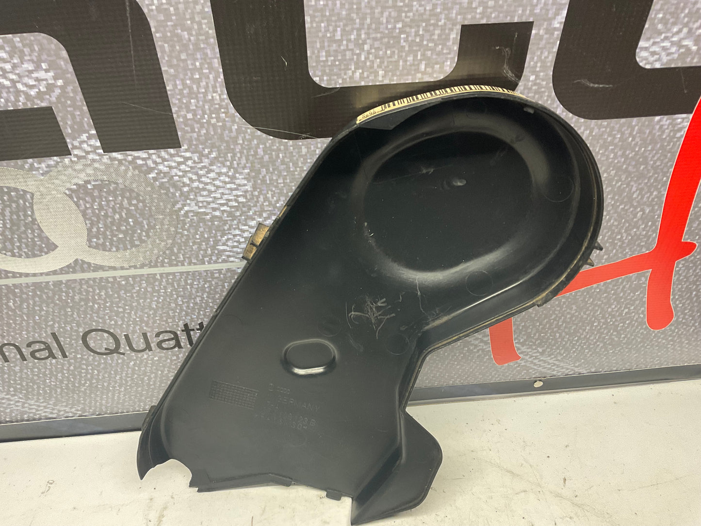 Timing Belt Cover 054109123B  C4