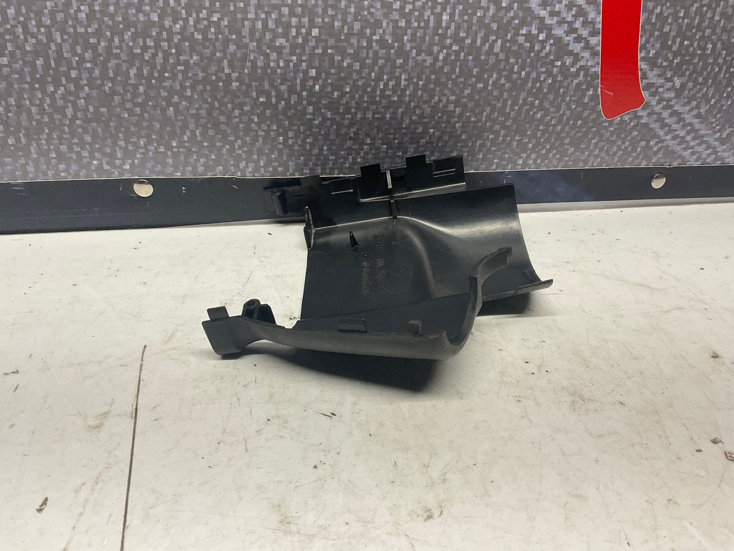 Steering Column cover 811953515 Black  B2