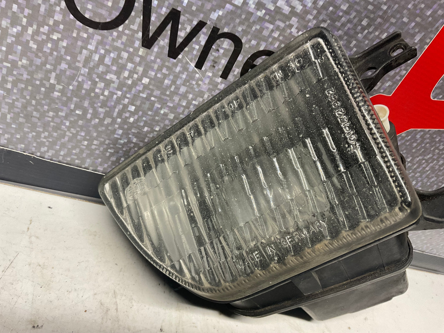 Passenger Fog Light Right 893941700B  B3