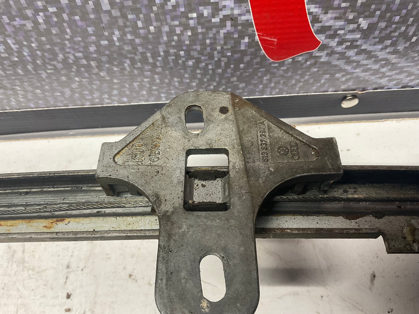 Driver Front Power Window Regulator Left  813837397A B2