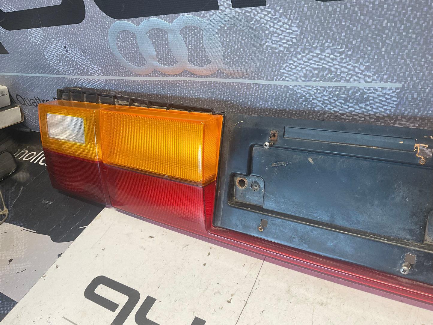 Trunk Center Tail Light Section 811945695C Hella  B2