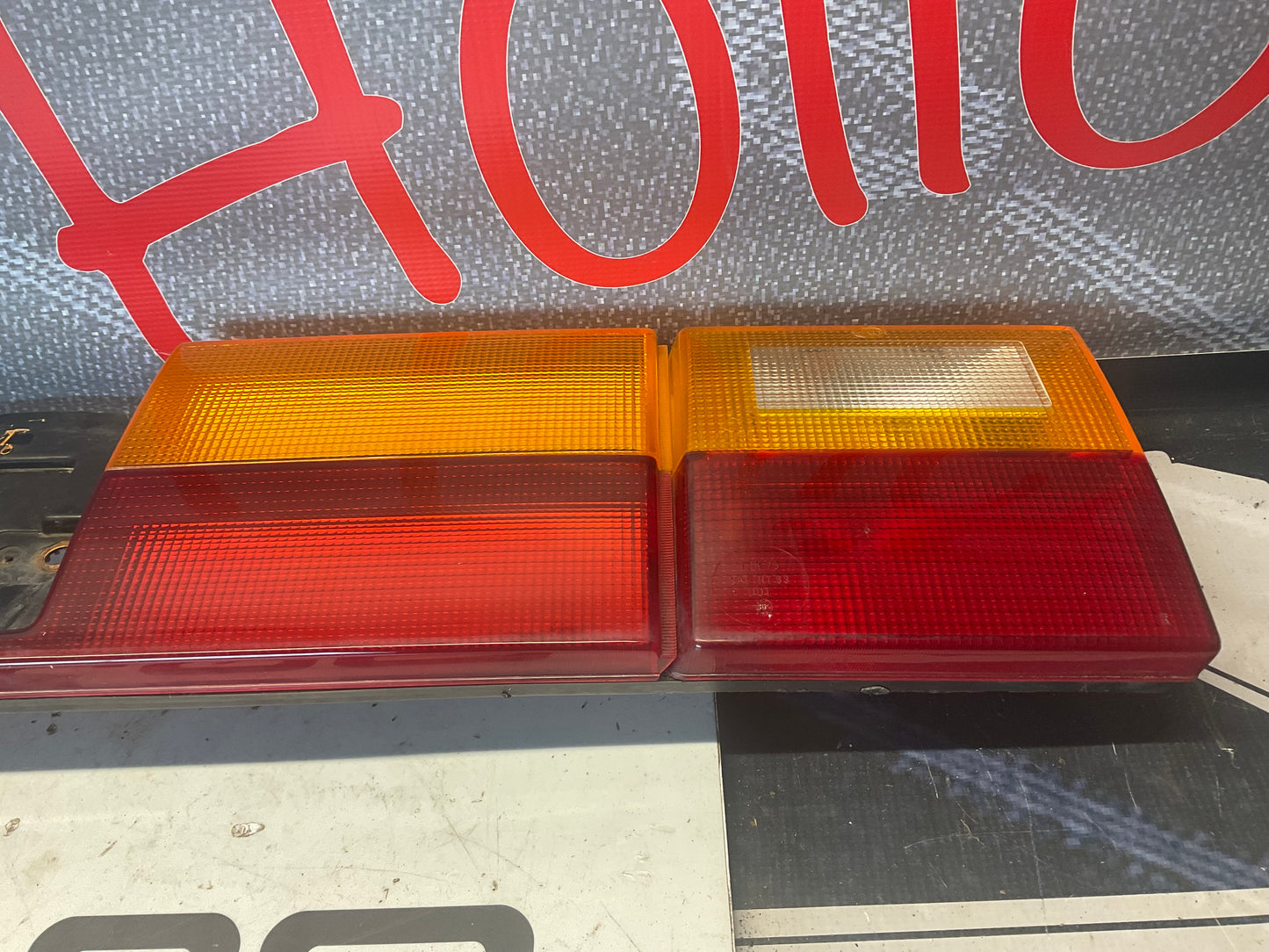 Trunk Center Tail Light Section 811945695C Hella  B2