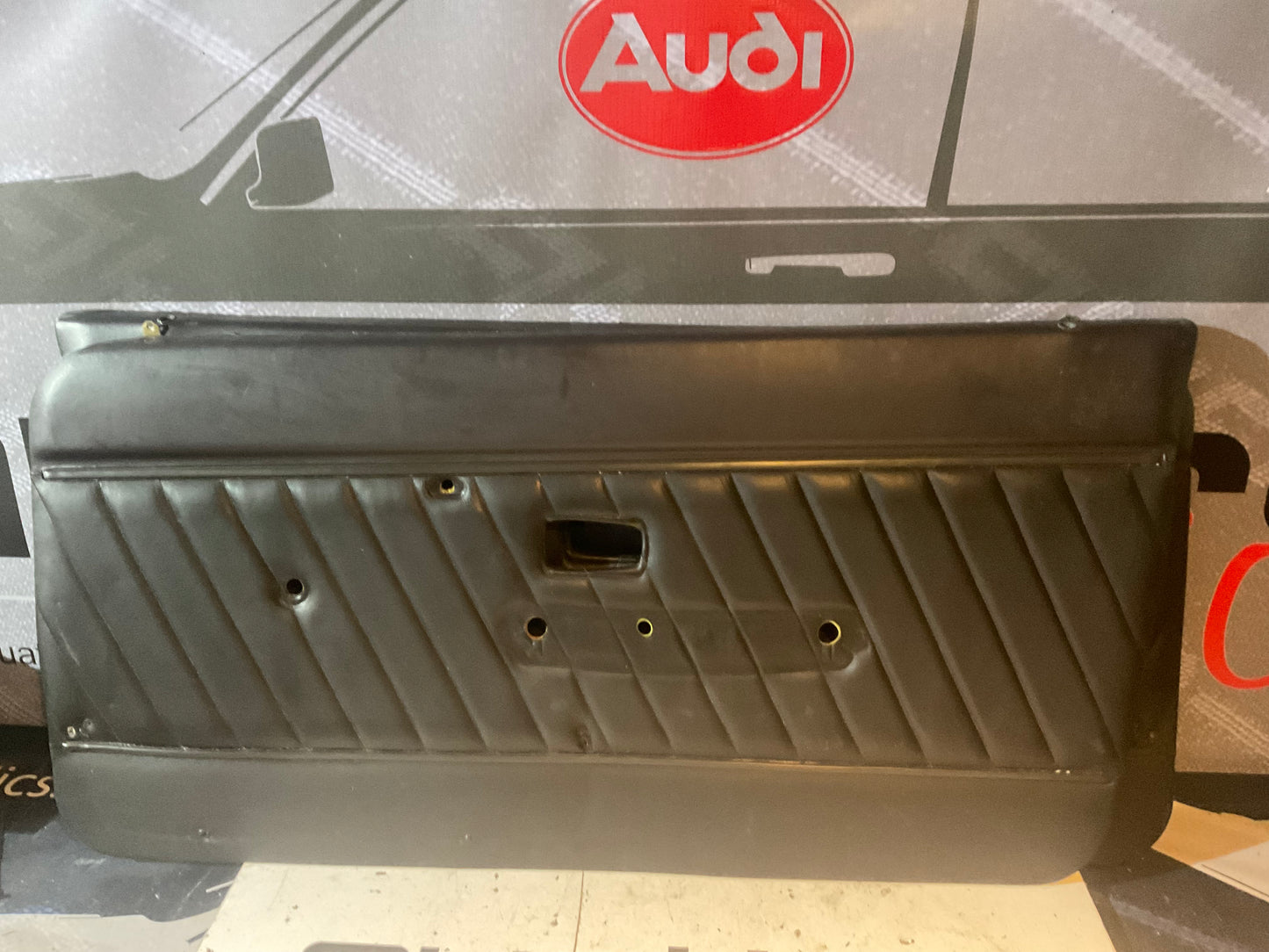 Front Door Panel Set 811867105 811867106 Chocolate Brown Leather  B2 URQ Coupe