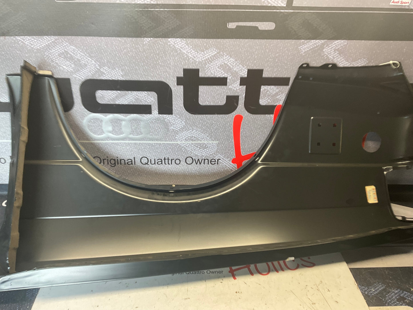 Passenger Fender Right NOS  855821022F  B2