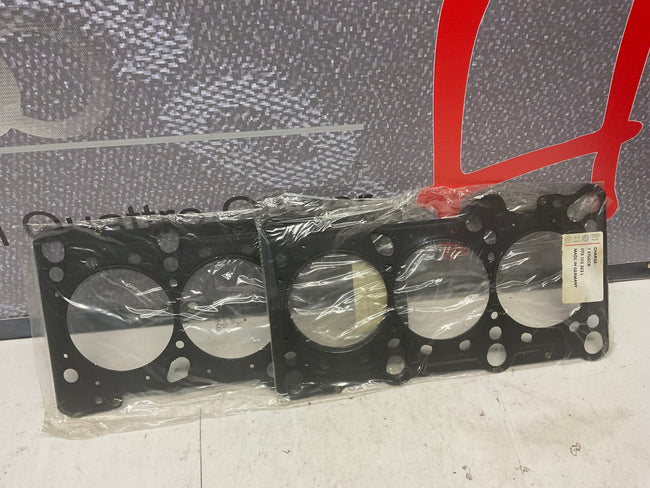 Cylinder Head Gasket Set NOS 078103383L  B5
