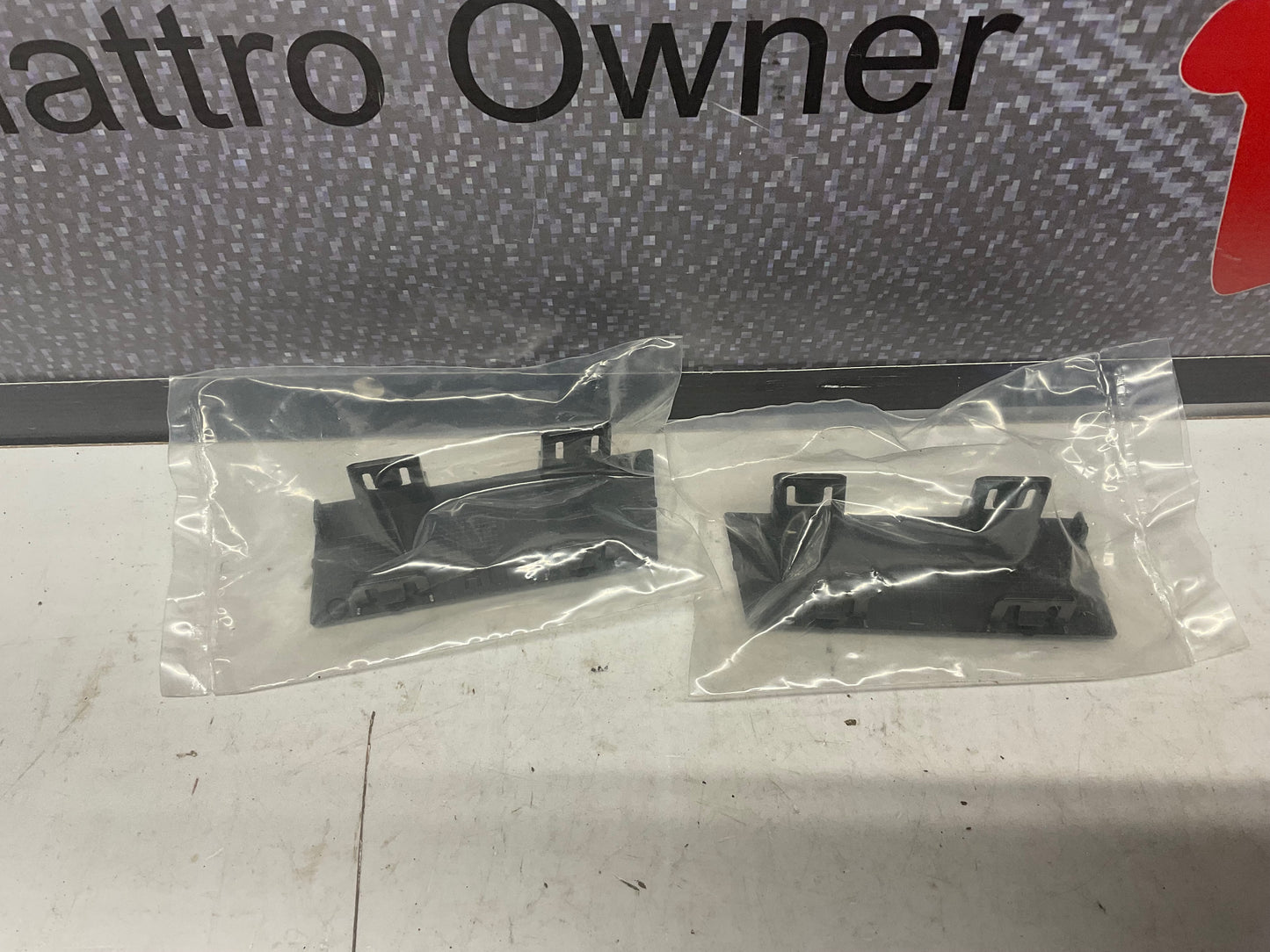 Front Bumper Cover Trim Set Left/Right 4G0807749A 4G0807749D NOS  C7