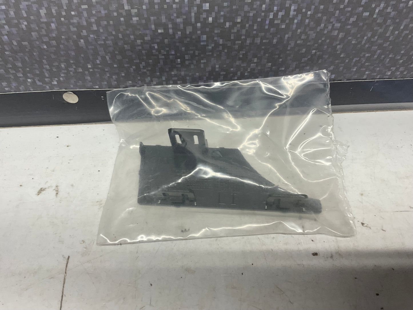 Front Bumper Cover Trim 4G0807749C NOS  C7