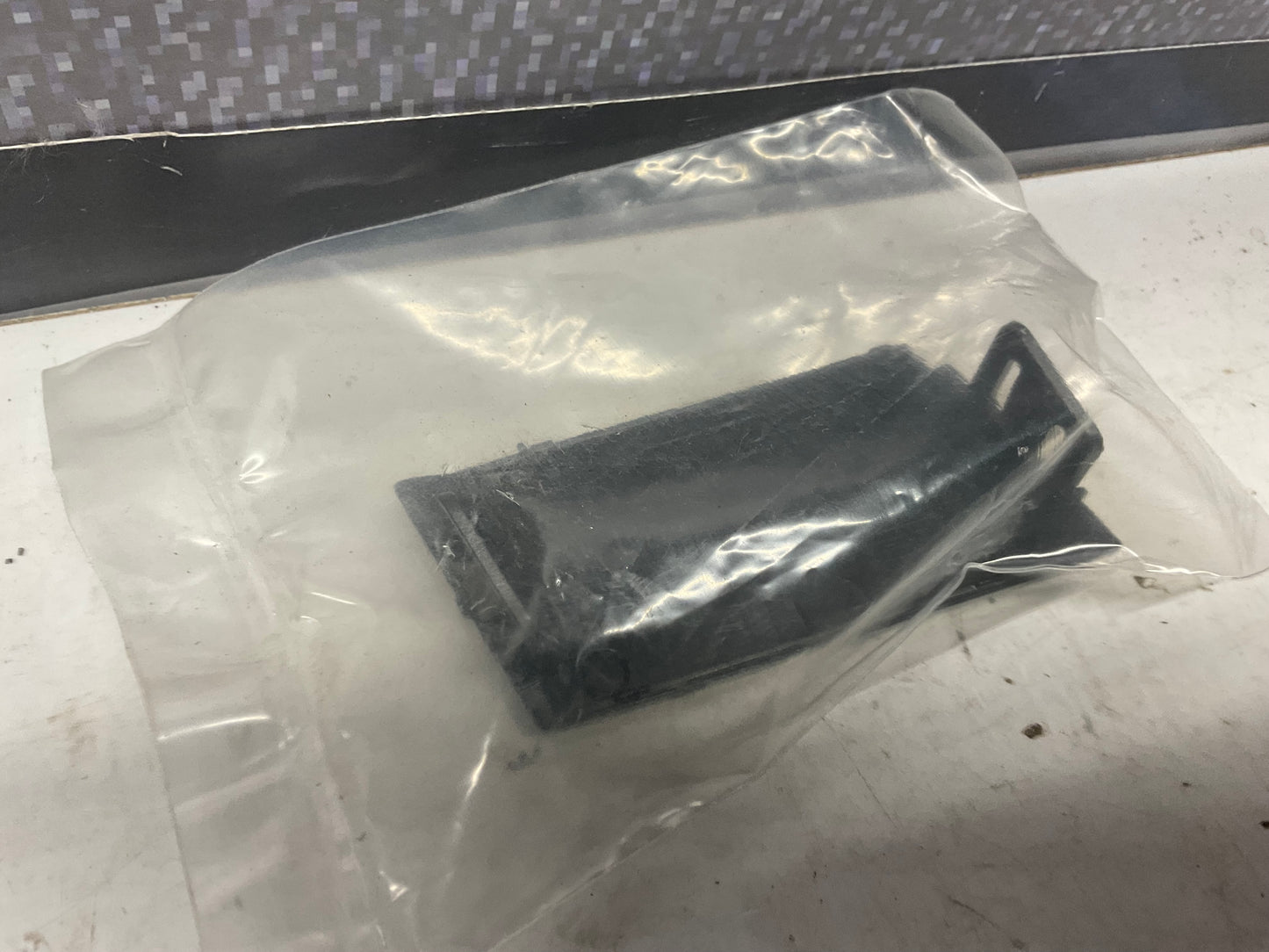 Front Bumper Cover Trim 4G0807749E NOS  C7