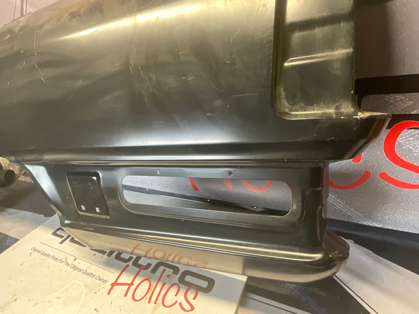 Driver Quarter Panel Left 443809605D  NOS  C3  5000 100 200