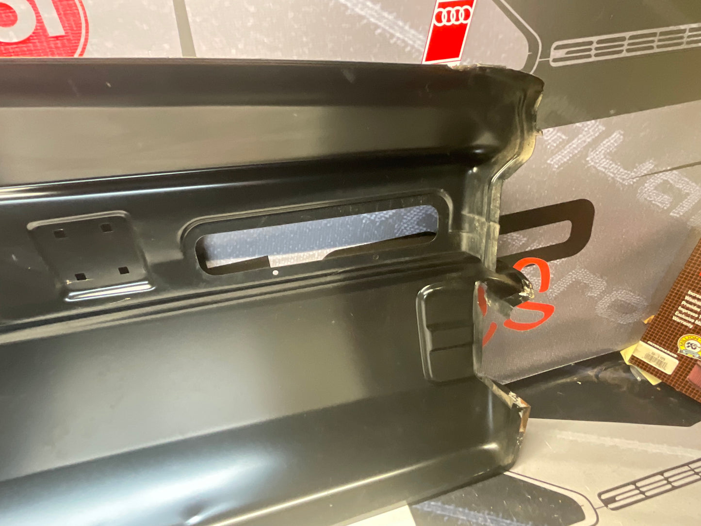 Driver Quarter Panel Left 443809605D  NOS  C3  5000 100 200