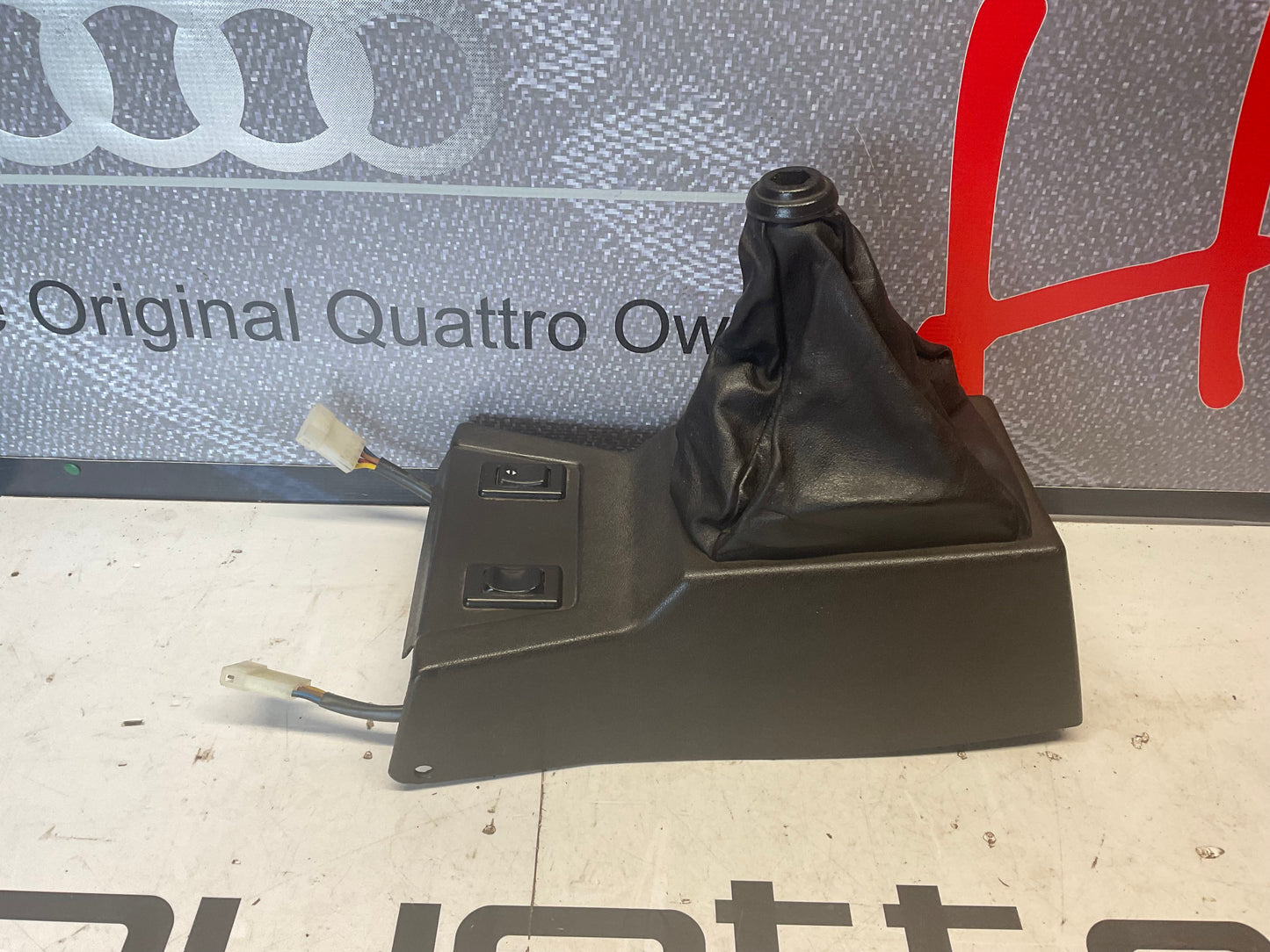 Shifter Leather Boot/Frame/Switches Brown 857863269B  B2  URQ