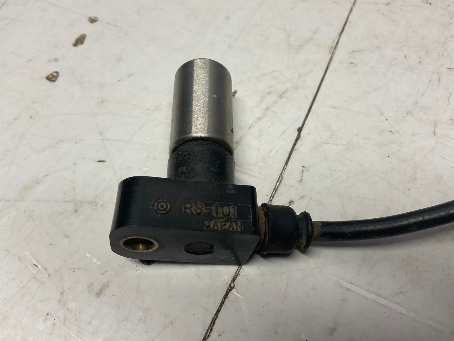 Crankshaft Position Sensor  035905381B