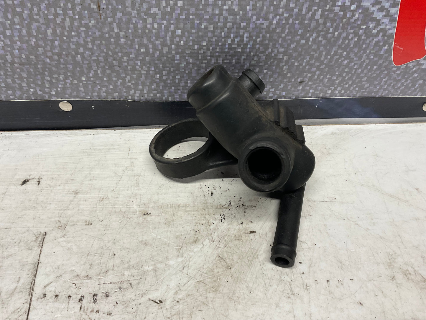 Idle Control Valve Housing Intake Hose 034103247B