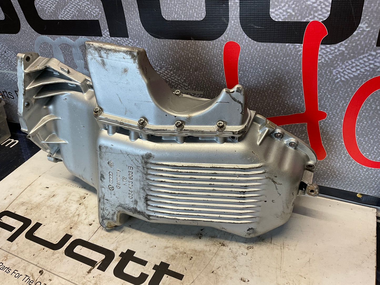 Engine Oil Pan 034103603B  7A 3B ABY AAN  B3 C4