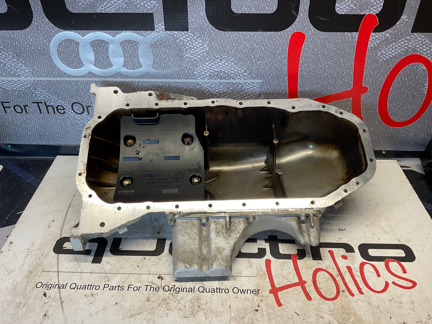 Engine Oil Pan 034103603B  7A 3B ABY AAN  B3 C4