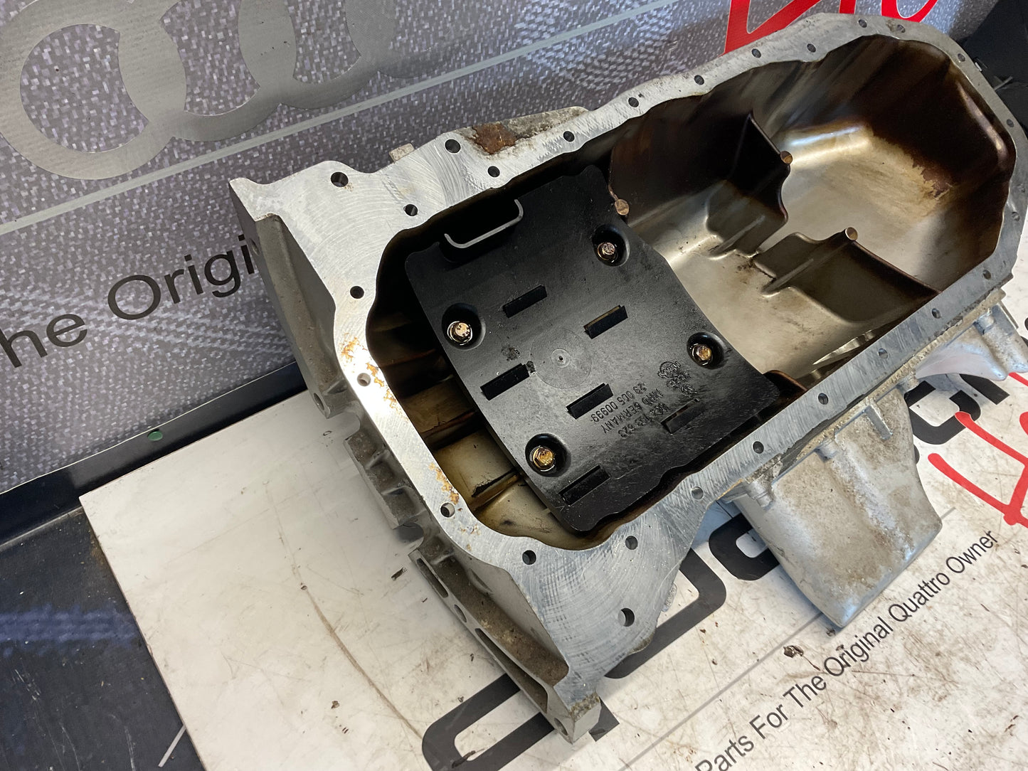 Engine Oil Pan 034103603B  7A 3B ABY AAN  B3 C4
