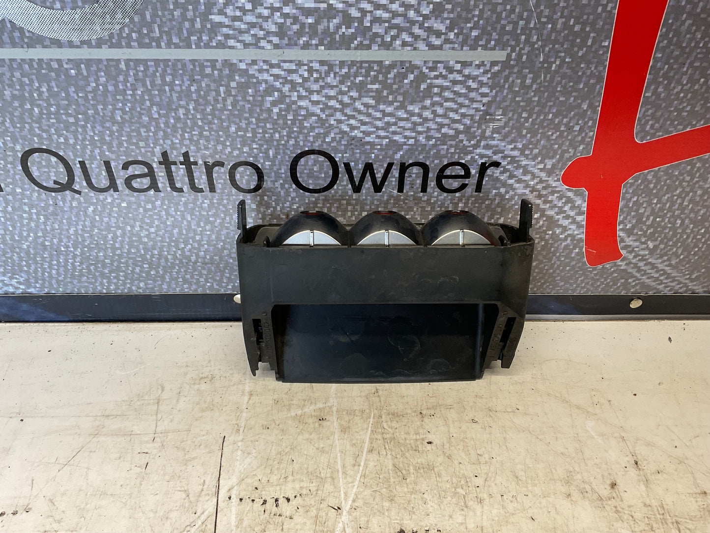 3rd Brake Light 443945097 C3