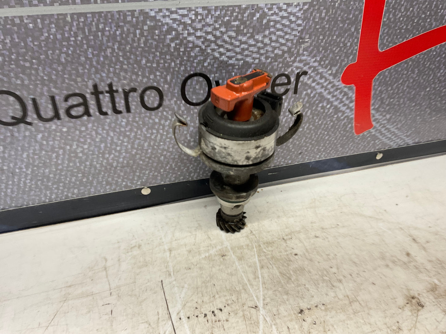 Ignition Distributor 034905205J  7A  B3  20V