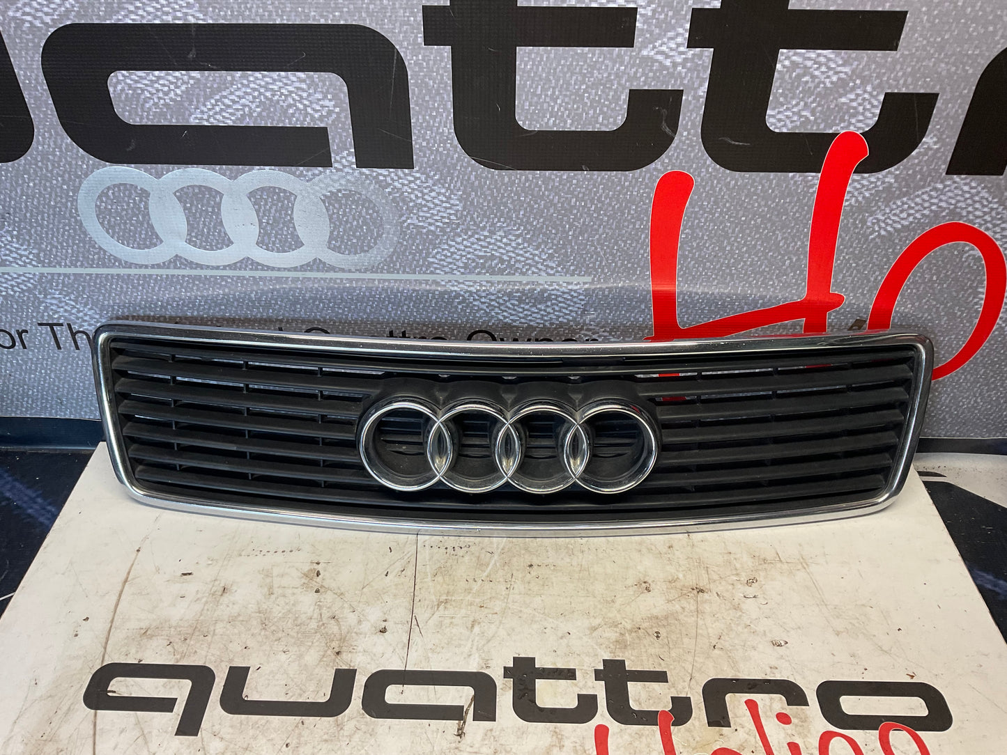 Front Grill 4A0853651  C4