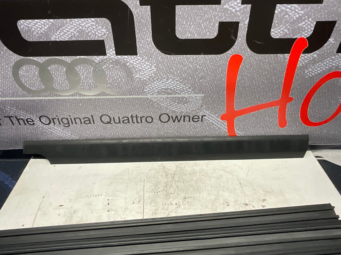 Complete Lower Door Trim Set Rubber 443853959D 960D 969D 970D  C3