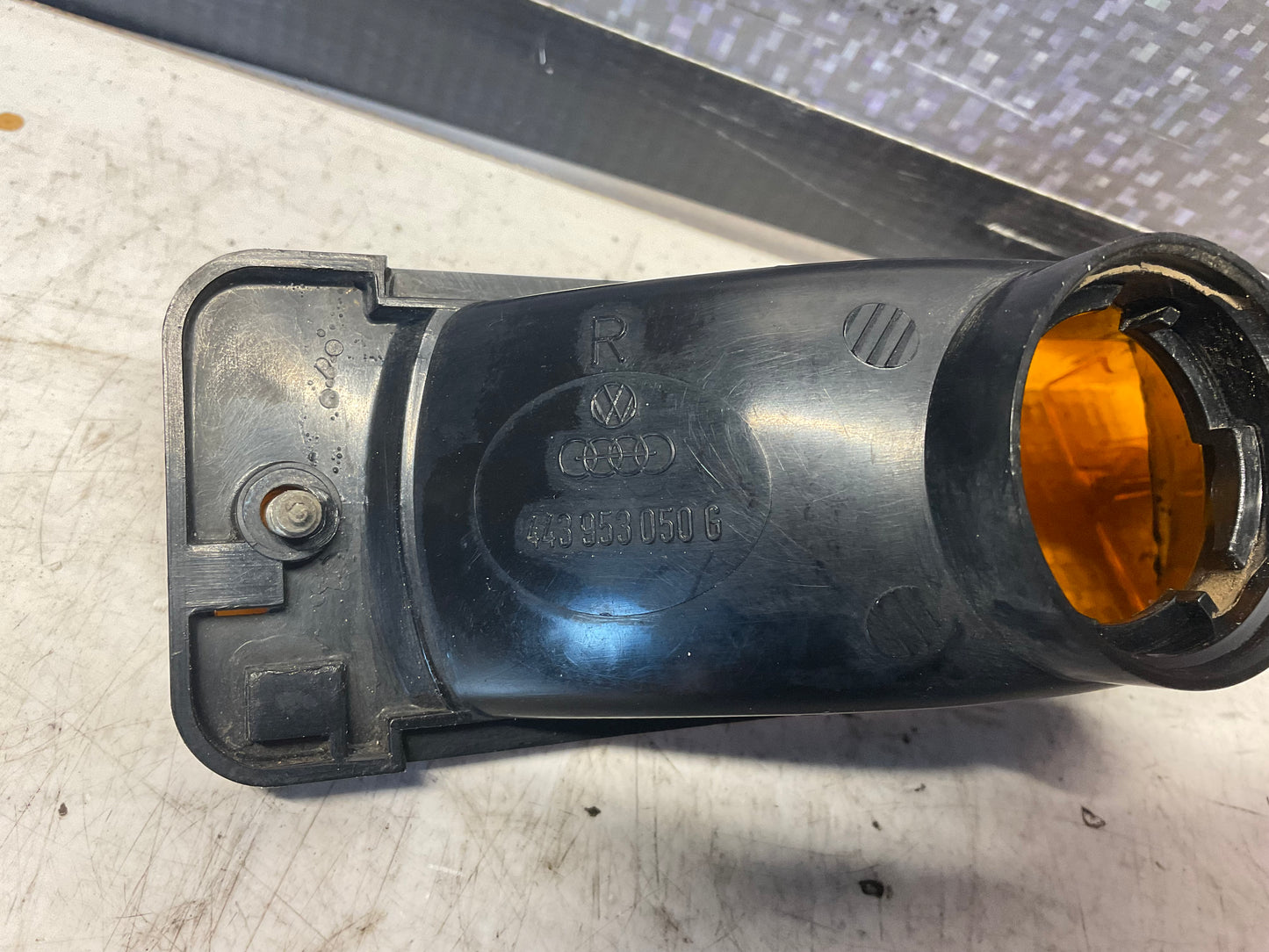 Passenger Front Bumper Turn Signal Lens Right 443953050G Hella C3
