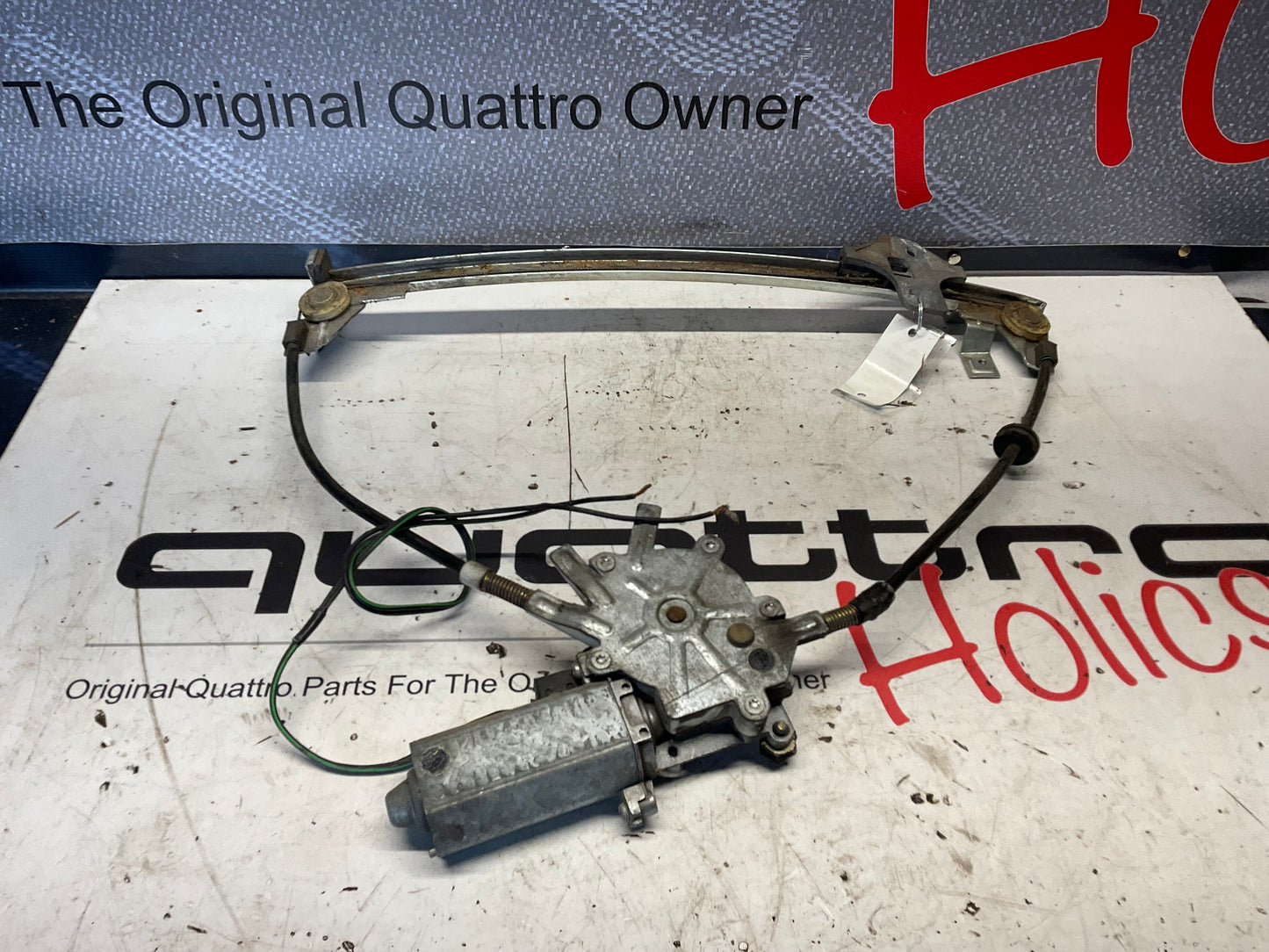 Passenger Window Regulator 855837398B B2 URQ Right