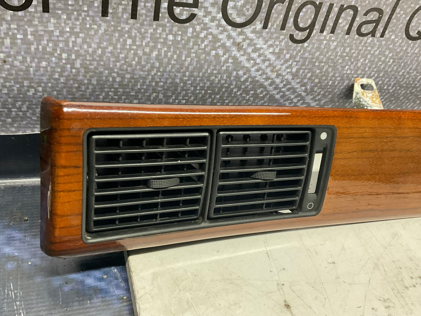 Dashboard Air Vent Zebrano Wood Trim Center Bezel 447853192 C3  200