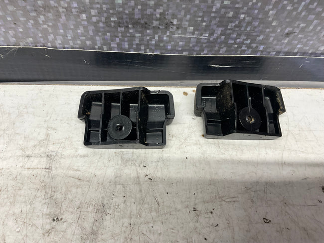 Seat Rail End Caps 443881347 B2 C3