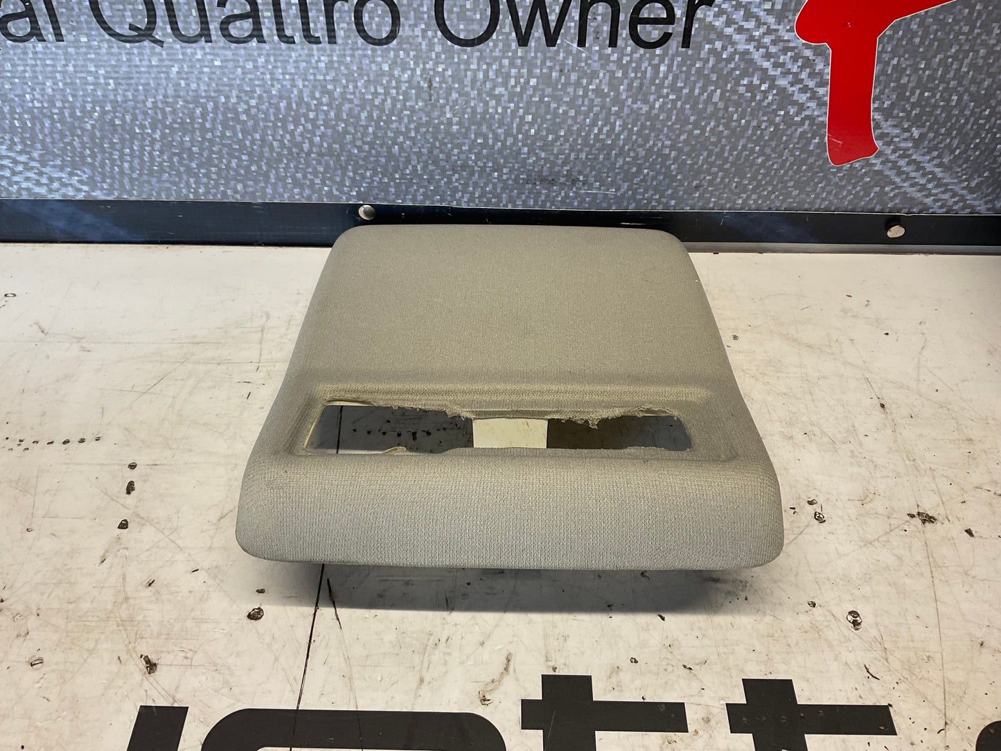Sunroof Motor Control Cover  443877829S/T C3  B3