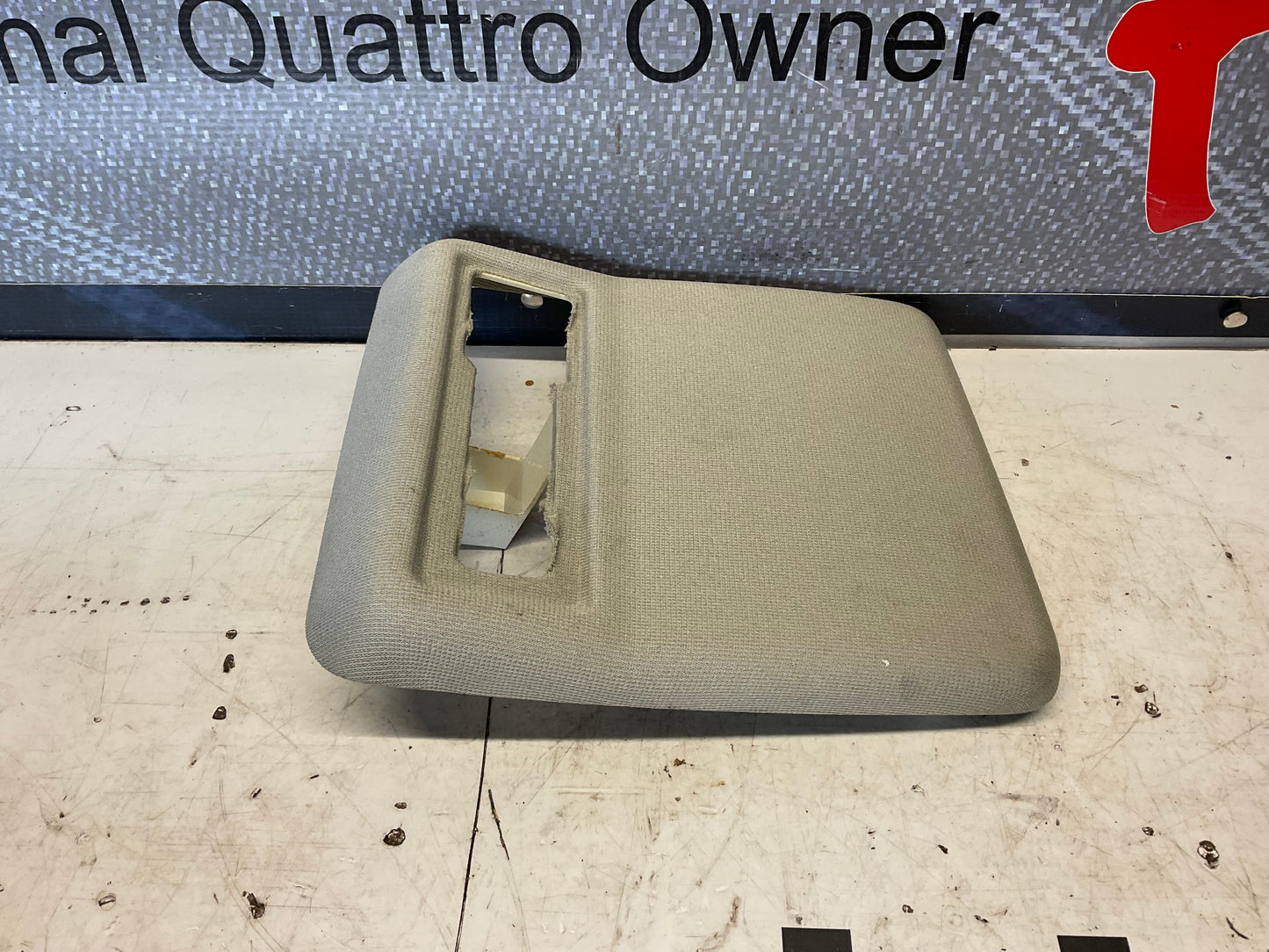 Sunroof Motor Control Cover  443877829S/T C3  B3