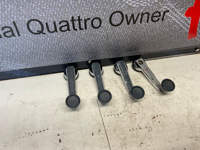 Window Crank Handle Set 431837505  B2  Blue