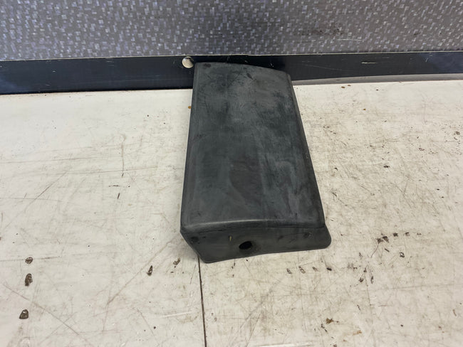 Driver Fender Trim 443853991C 01C  C3
