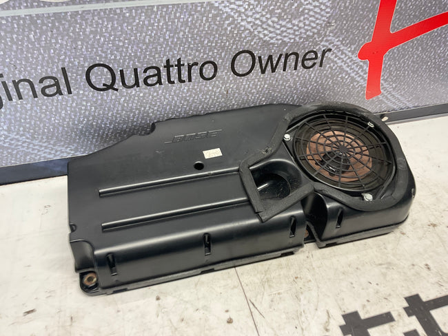 Driver Door Speaker & Box Bose Left  D1 C3