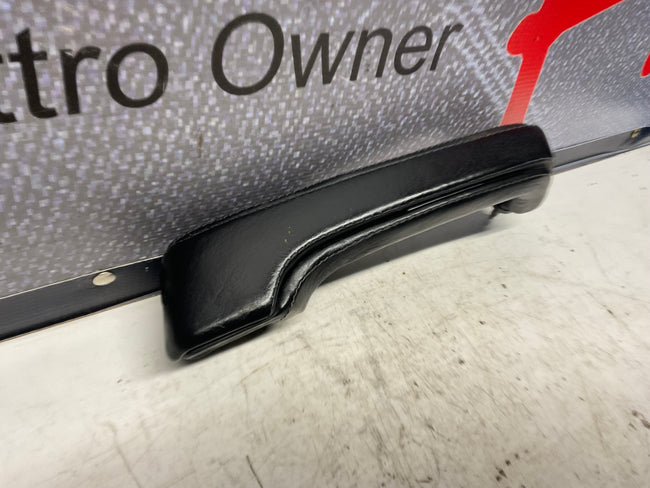 Passenger Interior Door Handle Right Leather  443867172  C3