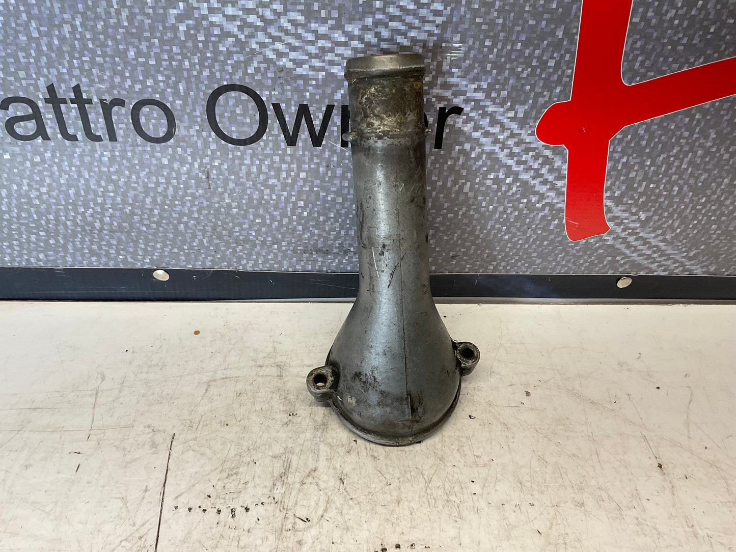 Thermostat Cover Housing  034121121E  B3  7A  20V