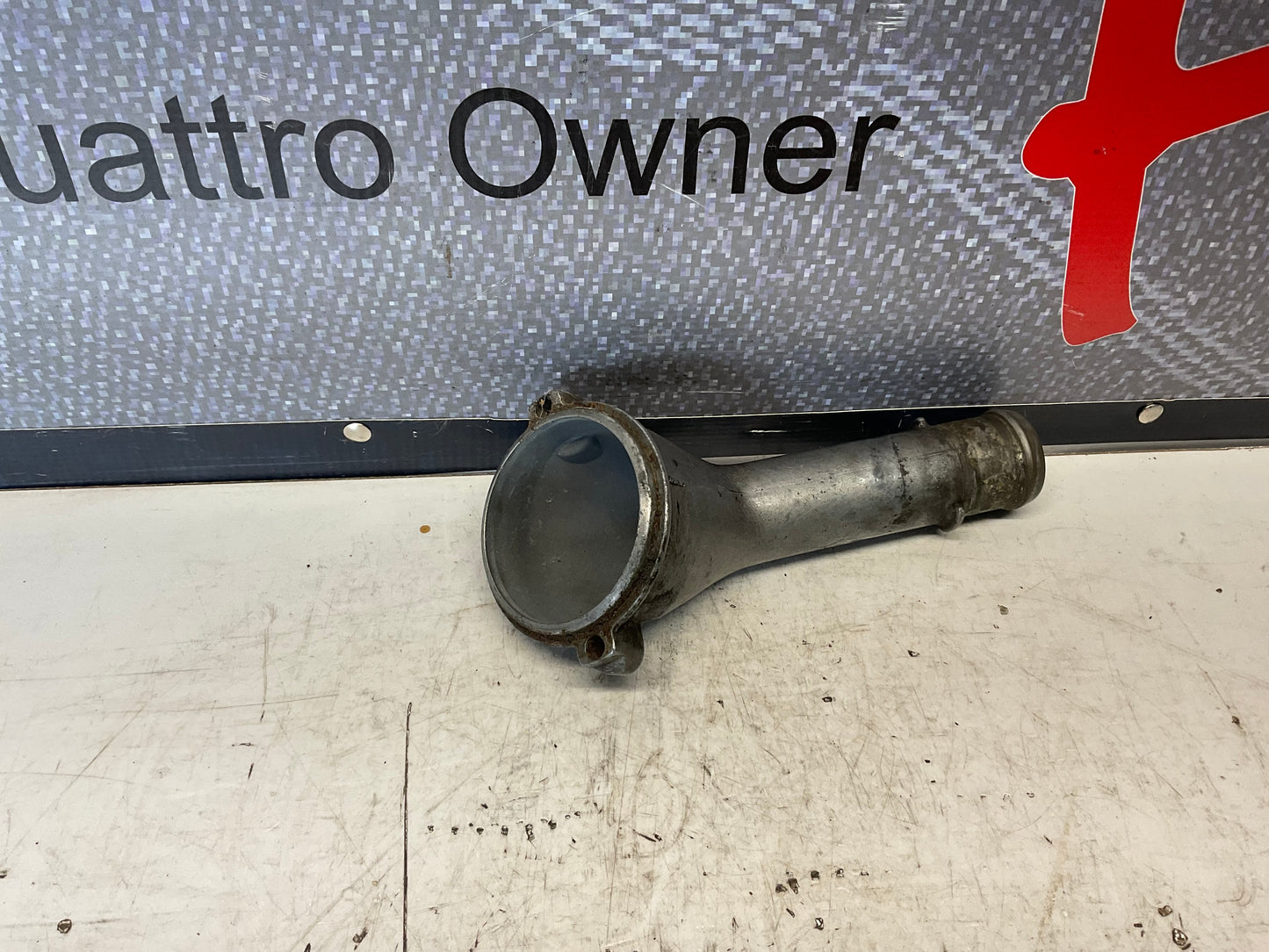 Thermostat Cover Housing  034121121E  B3  7A  20V