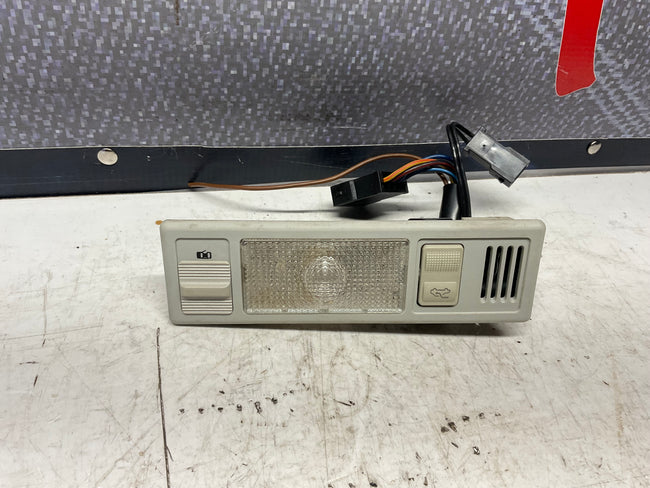 Interior Dome Light & Sunroof Switch 447947105E  C3  D1