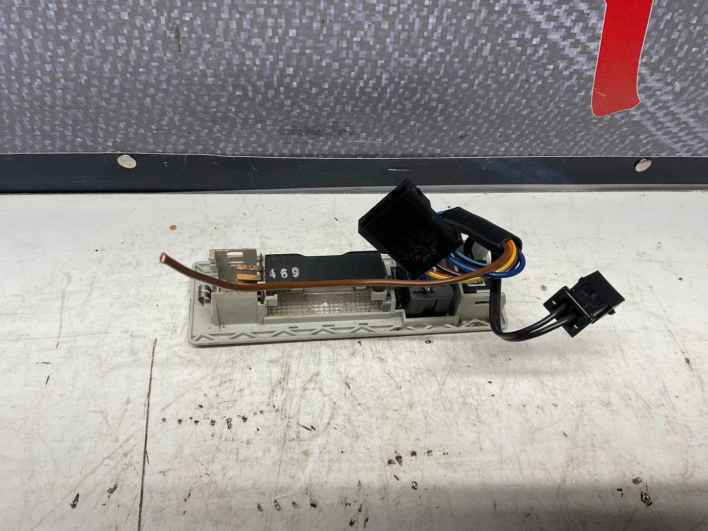 Interior Dome Light & Sunroof Switch 447947105E  C3  D1