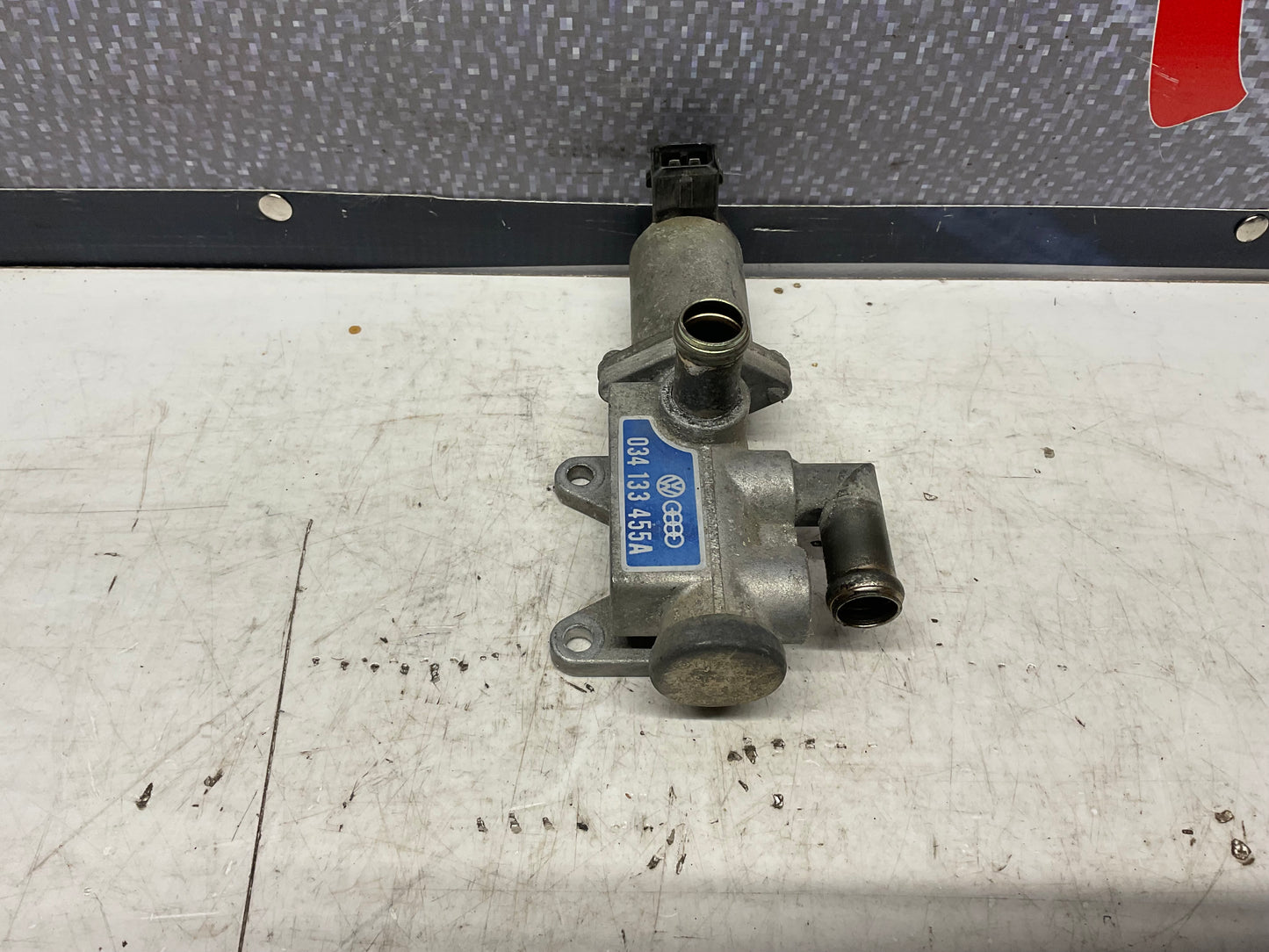 Idle Air Control Valve 034133455A  B3  7A