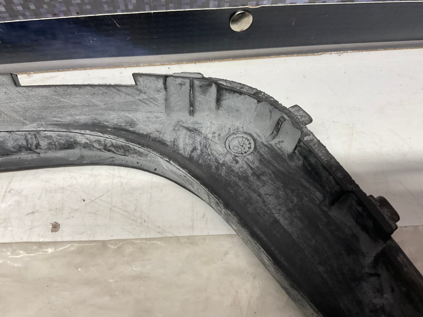 Driver Headlight Seal Left 4A0941191A  C4
