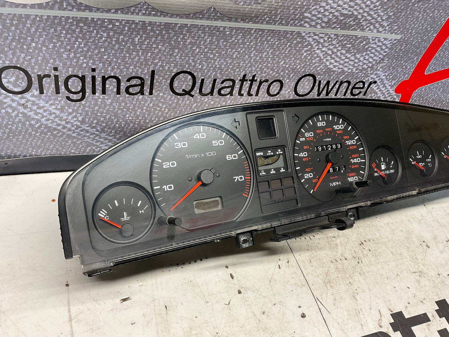 Speedometer / Gauge Cluster 447919035G  C3  147K
