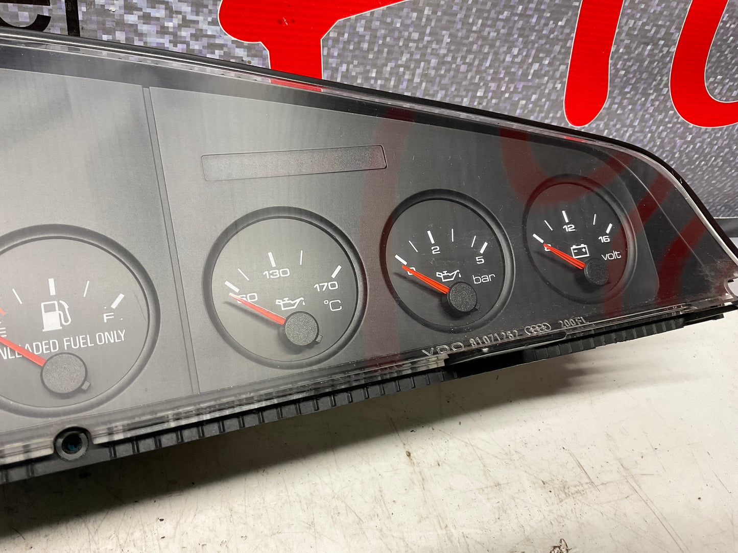 Speedometer / Gauge Cluster 447919035G  C3  147K